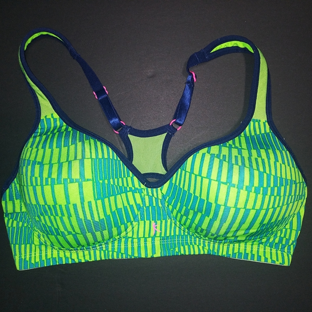 🔥5/$15🔥Green Sports Bra